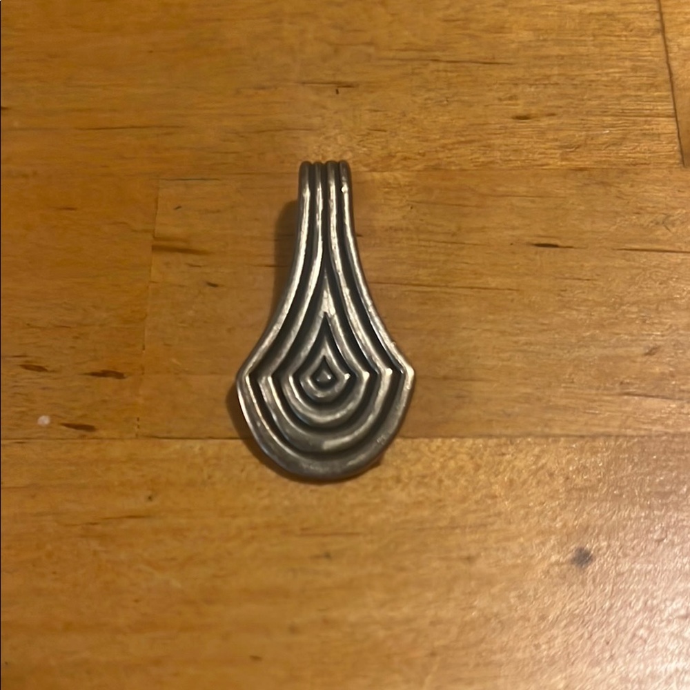 James Avery